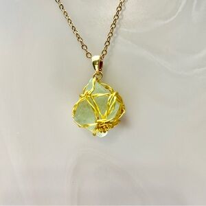 Green Fluorite Octahedron Gold Wire Wrapped necklace P39